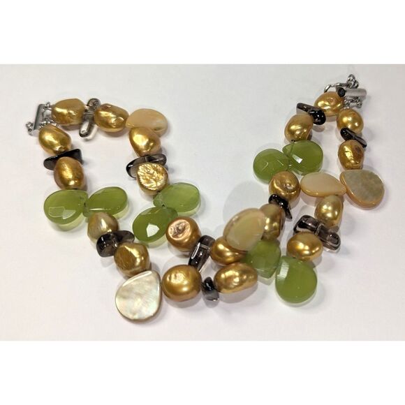 Green Gold and Cream Bead and Stone Bracelet - Picture 3 of 8